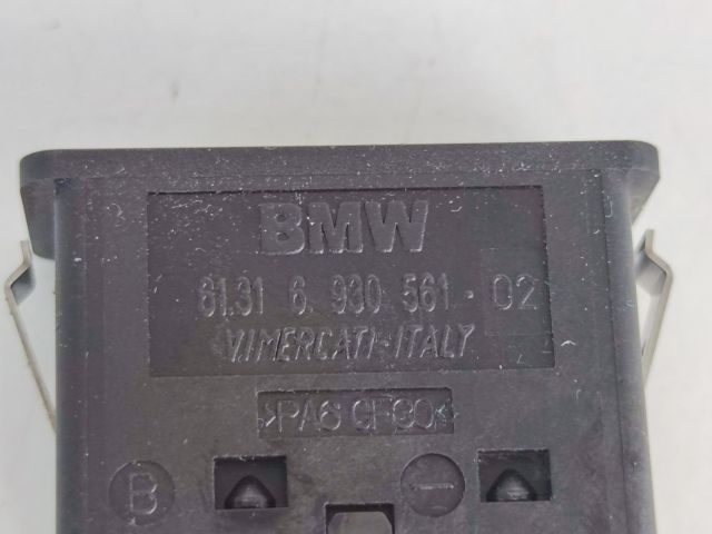 bontott BMW 1 AUX Csatlakozó