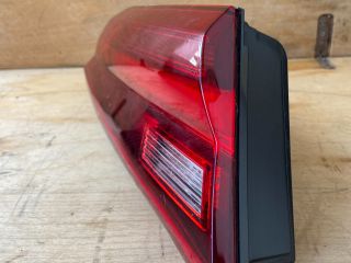 bontott BMW 1 Bal Belső Hátsó Lámpa