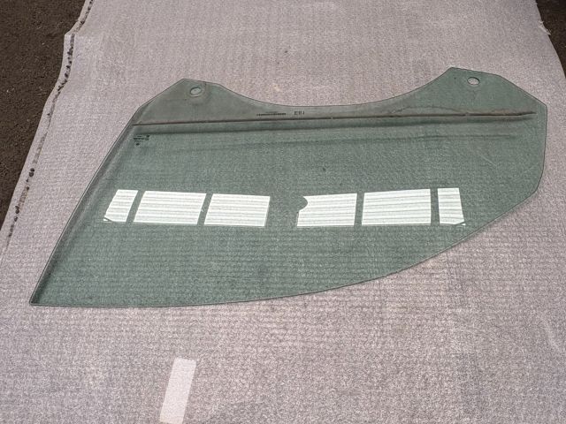 bontott BMW 1 Bal első Ablak