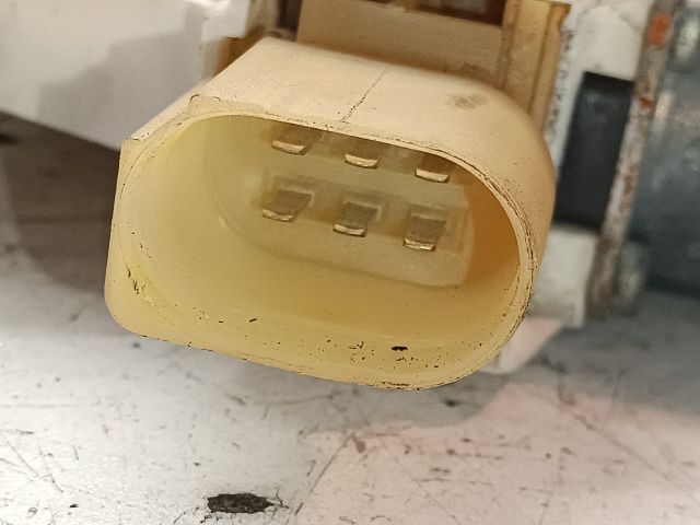 bontott BMW 1 Bal első Ablakemelő Motor