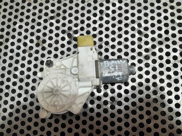 bontott BMW 1 Bal első Ablakemelő Motor