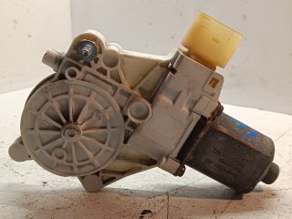 bontott BMW 1 Bal első Ablakemelő Motor