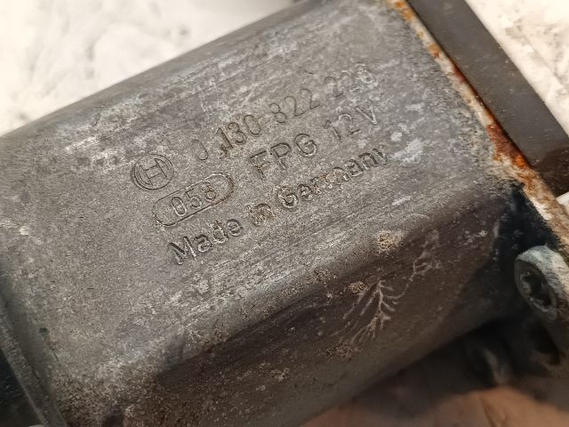 bontott BMW 1 Bal első Ablakemelő Motor