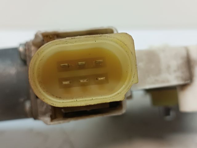 bontott BMW 1 Bal első Ablakemelő Motor