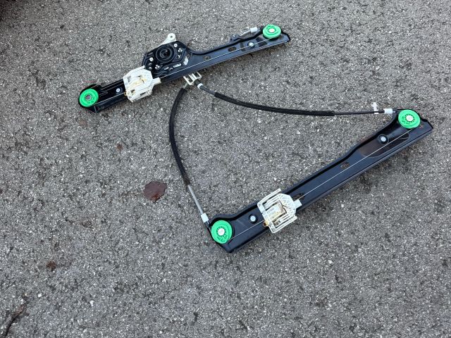 bontott BMW 1 Bal első Ablakemelő Szerkezet (Elektromos)