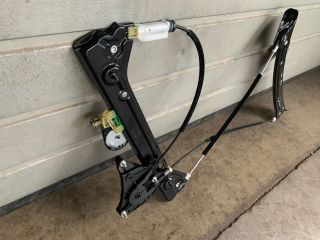 bontott BMW 1 Bal első Ablakemelő Szerkezet (Elektromos)