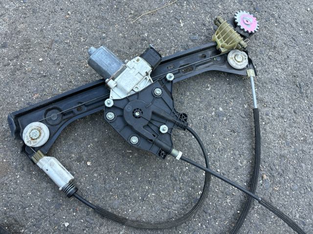 bontott BMW 1 Bal első Ablakemelő Szerkezet (Elektromos)