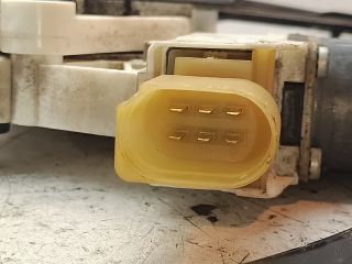 bontott BMW 1 Bal első Ablakemelő Szerkezet (Elektromos)