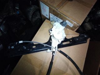 bontott BMW 1 Bal első Ablakemelő Szerkezet (Elektromos)