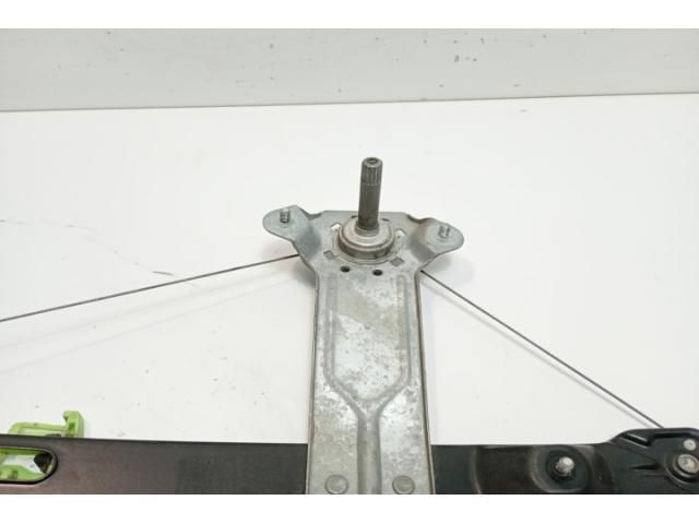 bontott BMW 1 Bal első Ablakemelő Szerkezet (Mechanikus)