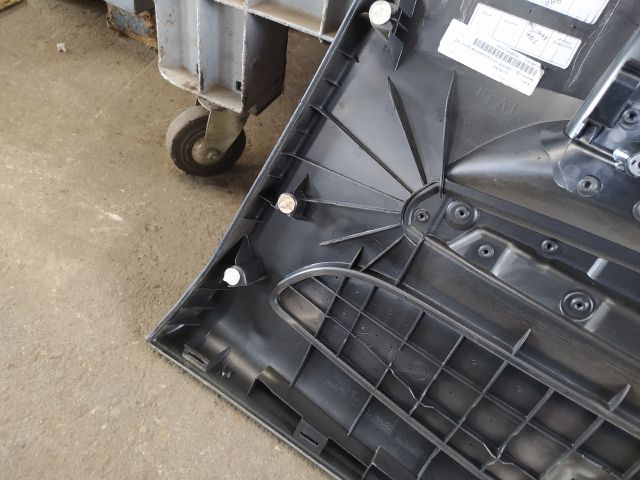 bontott BMW 1 Bal első Ajtó Kárpit