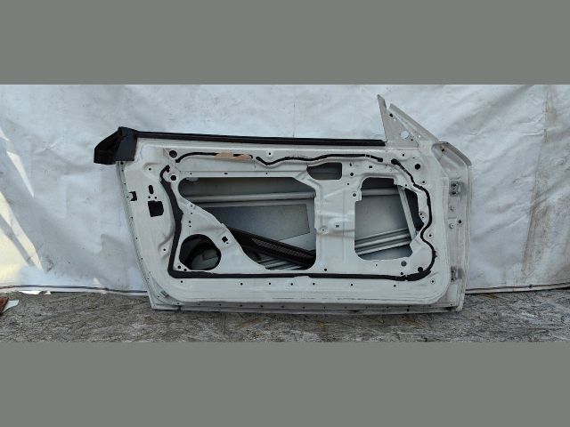 bontott BMW 1 Bal első Ajtó (Üres lemez)