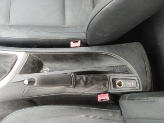 bontott BMW 1 Bal első Ajtó (Üres lemez)