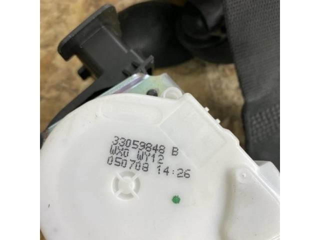 bontott BMW 1 Bal első Biztonsági Öv