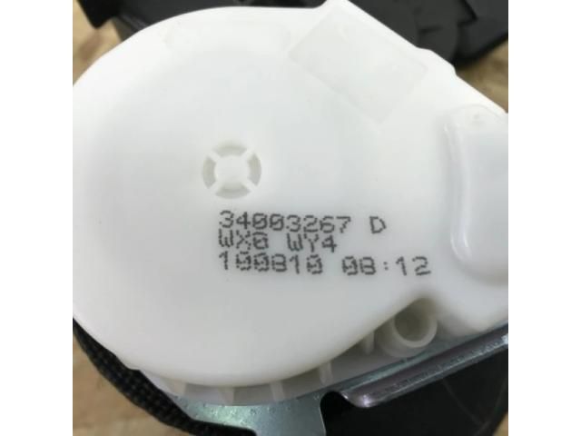 bontott BMW 1 Bal első Biztonsági Öv