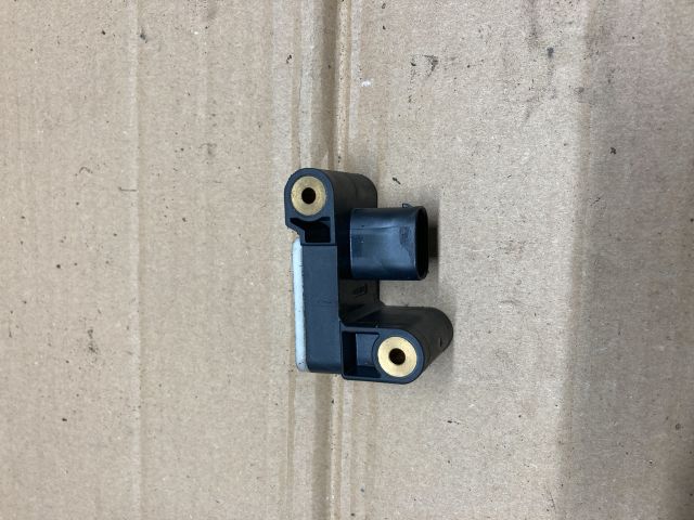 bontott BMW 1 Bal első Oldal Ütközés Érzékelő