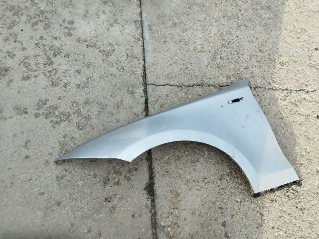 bontott BMW 1 Bal első Sárvédő