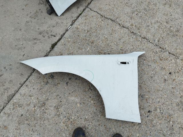 bontott BMW 1 Bal első Sárvédő