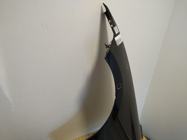 bontott BMW 1 Bal első Sárvédő