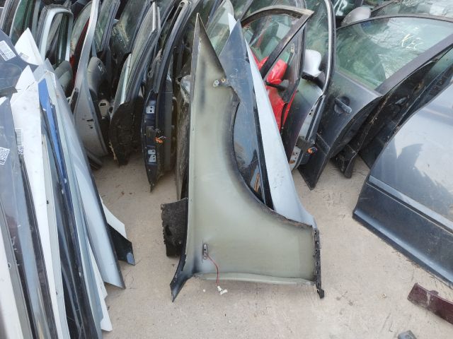 bontott BMW 1 Bal első Sárvédő