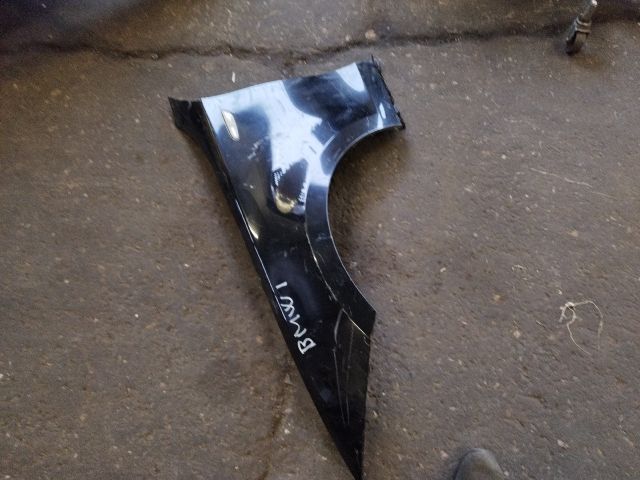 bontott BMW 1 Bal első Sárvédő