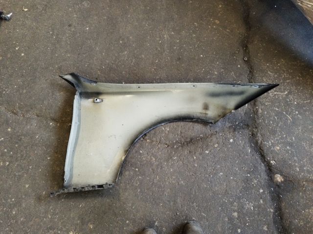 bontott BMW 1 Bal első Sárvédő