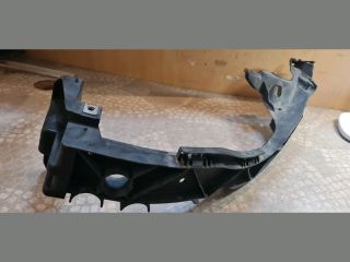 bontott BMW 1 Bal Fényszóró Tartó