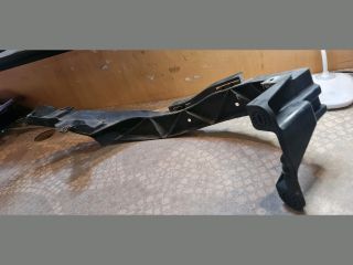 bontott BMW 1 Bal Fényszóró Tartó