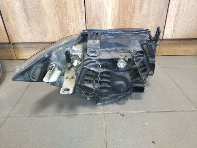 bontott BMW 1 Bal Fényszóró