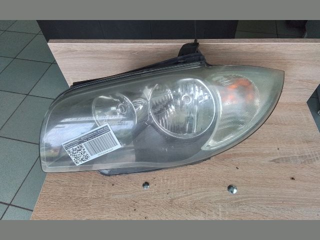bontott BMW 1 Bal Fényszóró