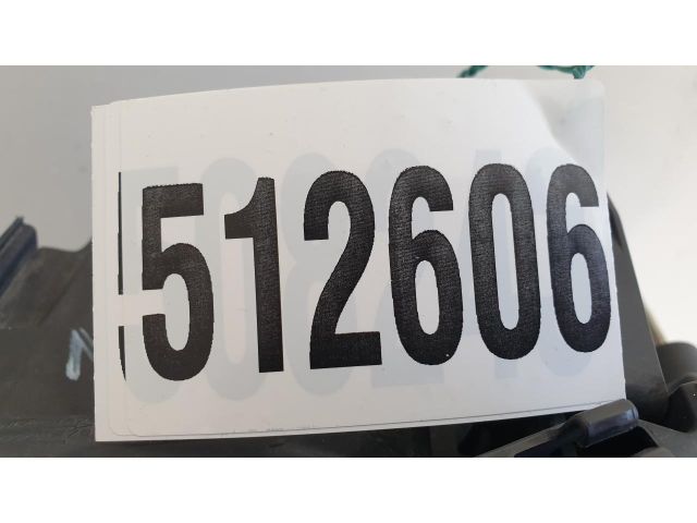 bontott BMW 1 Bal Fényszóró