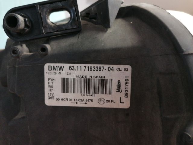 bontott BMW 1 Bal Fényszóró