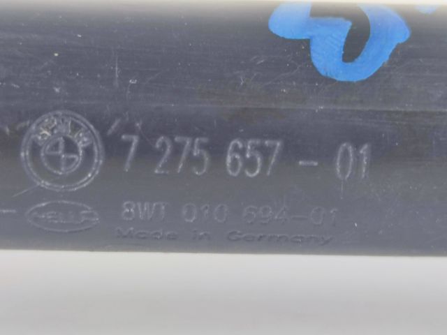 bontott BMW 1 Bal Fényszórómosó Fúvóka