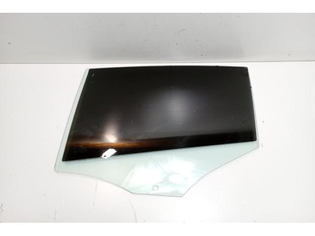 bontott BMW 1 Bal hátsó Ablak