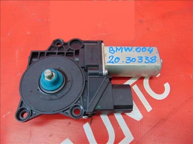 bontott BMW 1 Bal hátsó Ablakemelő Motor