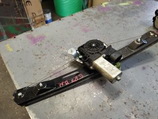 bontott BMW 1 Bal hátsó Ablakemelő Szerkezet (Elektromos)