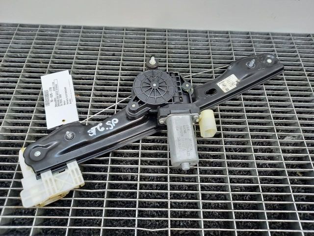 bontott BMW 1 Bal hátsó Ablakemelő Szerkezet (Elektromos)