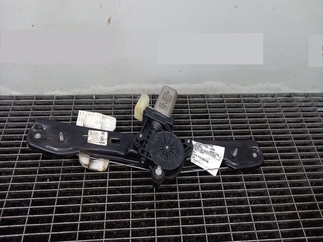 bontott BMW 1 Bal hátsó Ablakemelő Szerkezet (Elektromos)