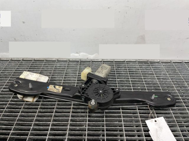 bontott BMW 1 Bal hátsó Ablakemelő Szerkezet (Elektromos)