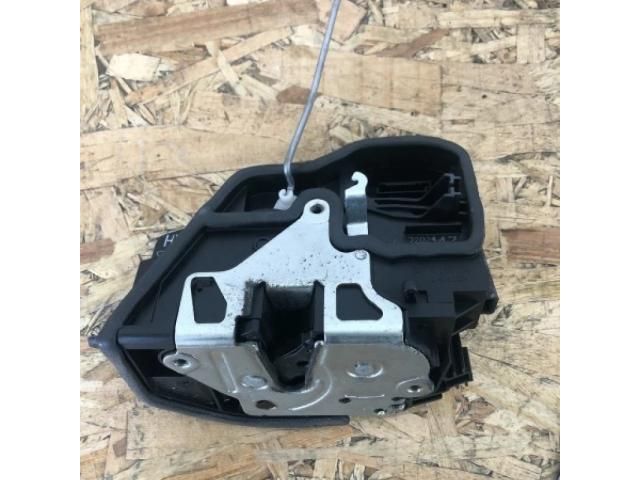 bontott BMW 1 Bal hátsó Ajtózár