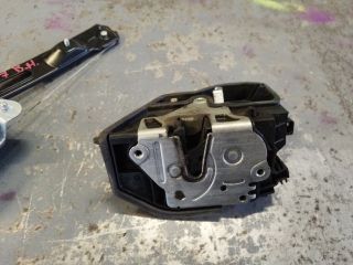 bontott BMW 1 Bal hátsó Ajtózár