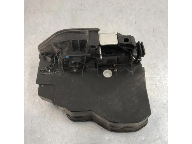 bontott BMW 1 Bal hátsó Ajtózár