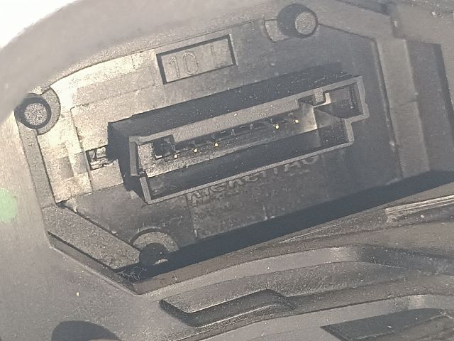 bontott BMW 1 Bal hátsó Ajtózár