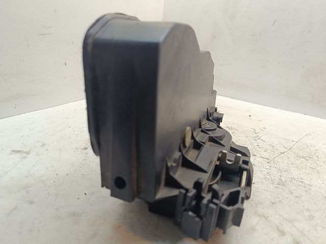 bontott BMW 1 Bal hátsó Ajtózár