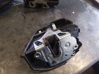 bontott BMW 1 Bal hátsó Ajtózár