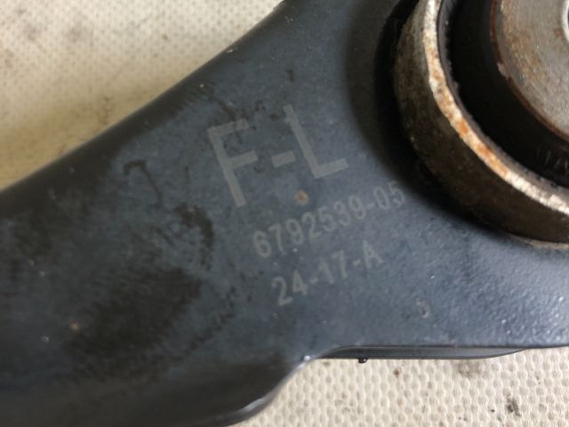 bontott BMW 1 Bal hátsó Alsó Első Lengőkar