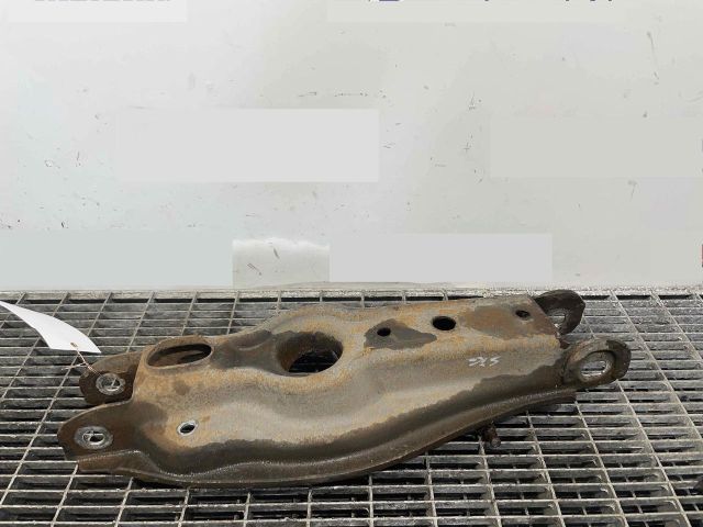 bontott BMW 1 Bal hátsó Alsó Lengőkar