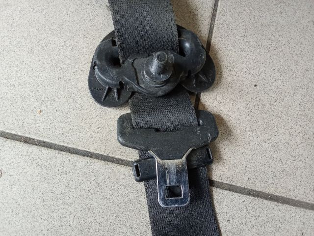 bontott BMW 1 Bal hátsó Biztonsági Öv