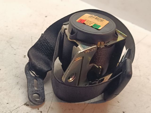 bontott BMW 1 Bal hátsó Biztonsági Öv