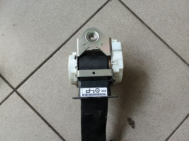 bontott BMW 1 Bal hátsó Biztonsági Öv